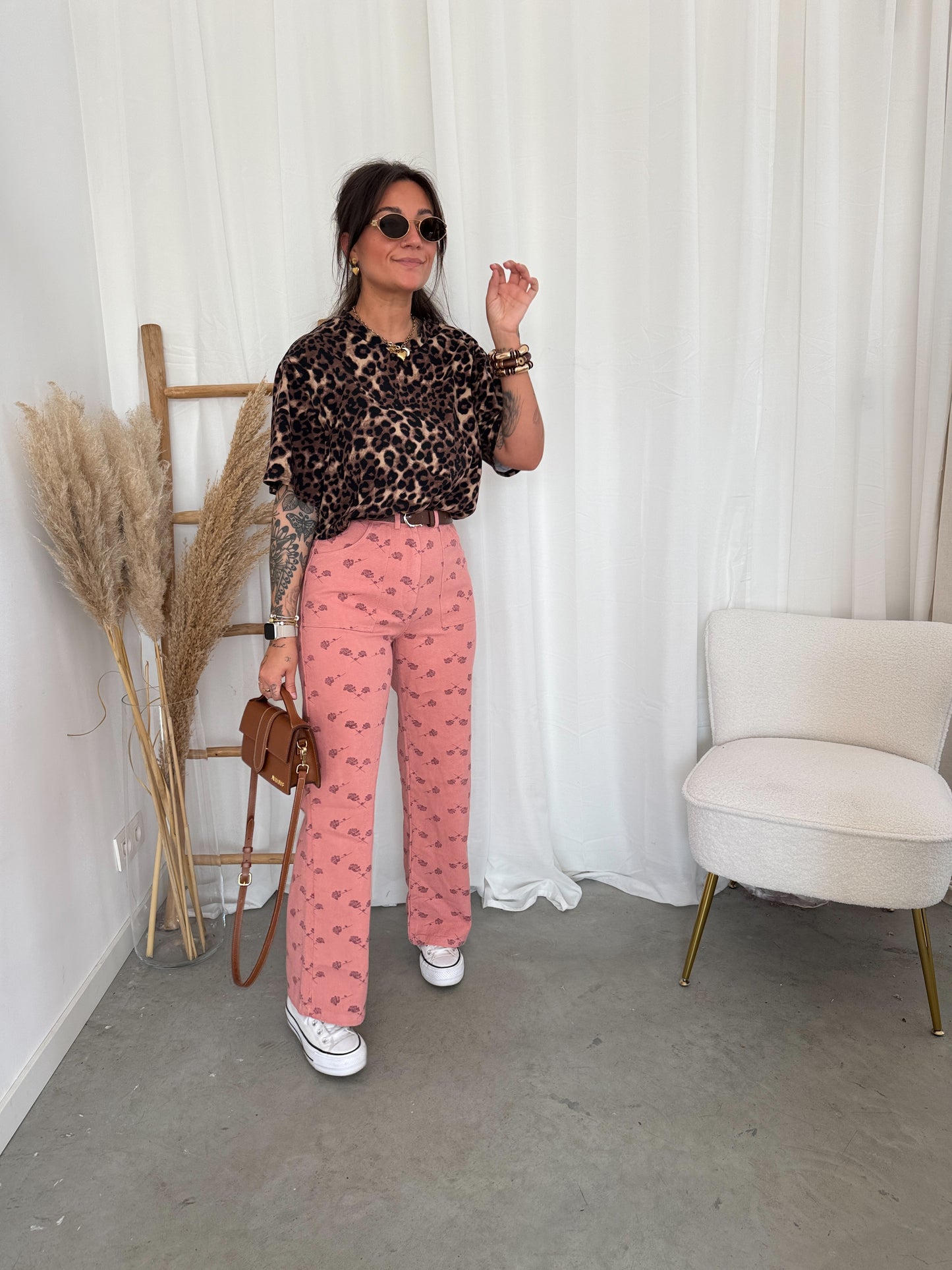 Old rose flower denim