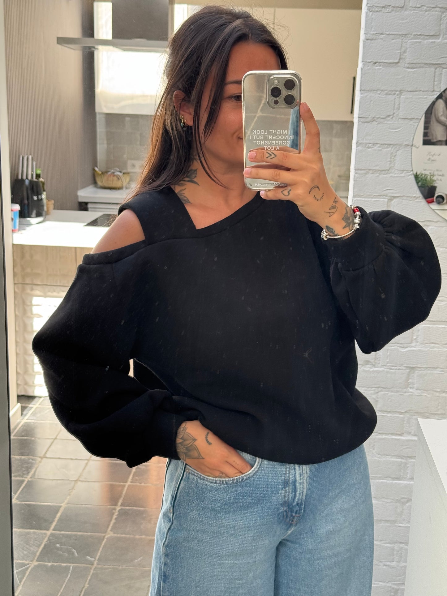 PL sweater black