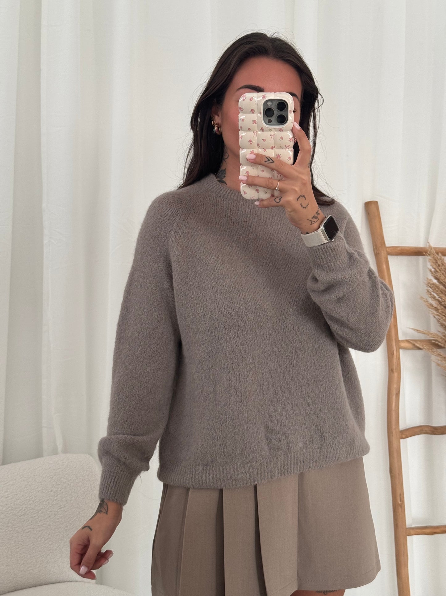 Annabel pull taupe