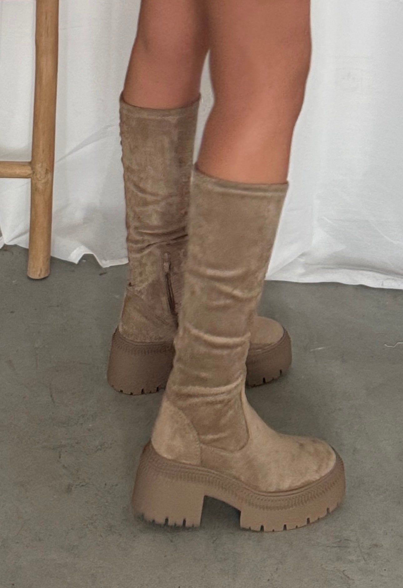 Suede boots