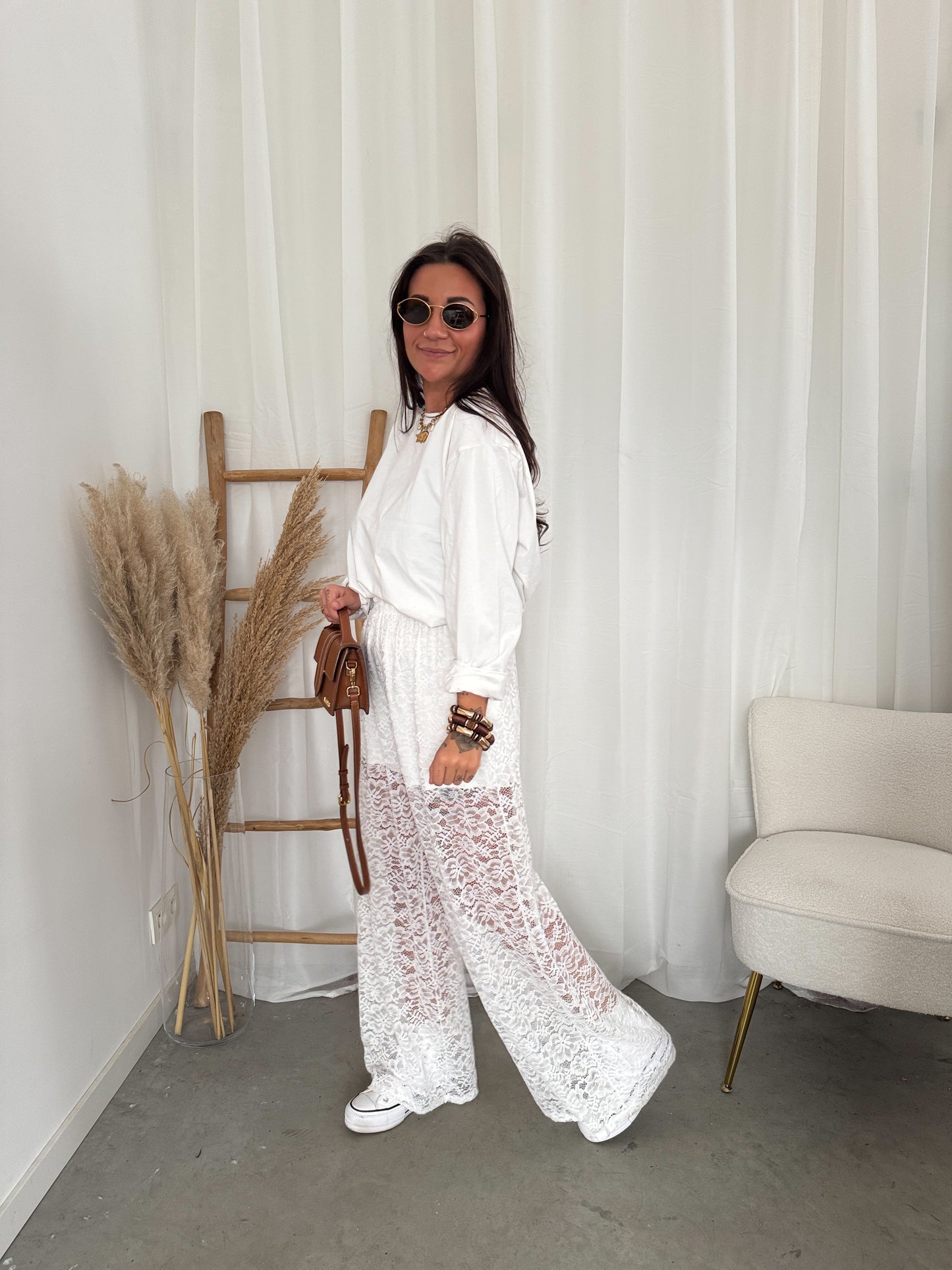 Lace pants white