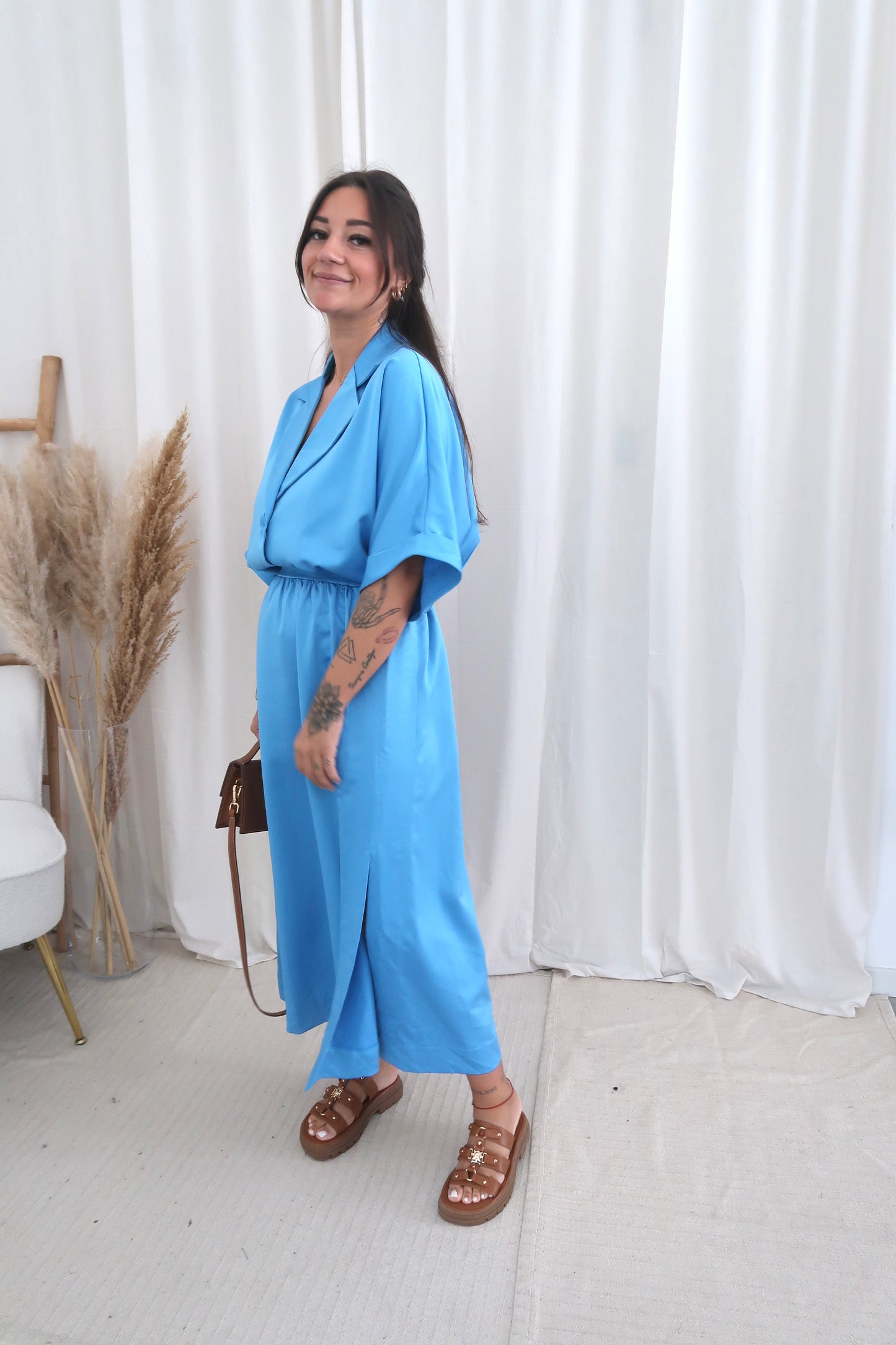 Amé set blue