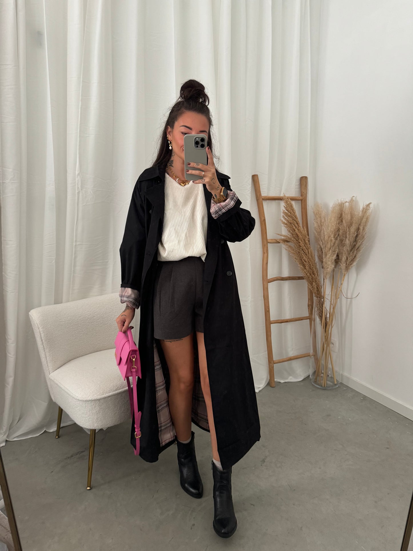 Trenchcoat black