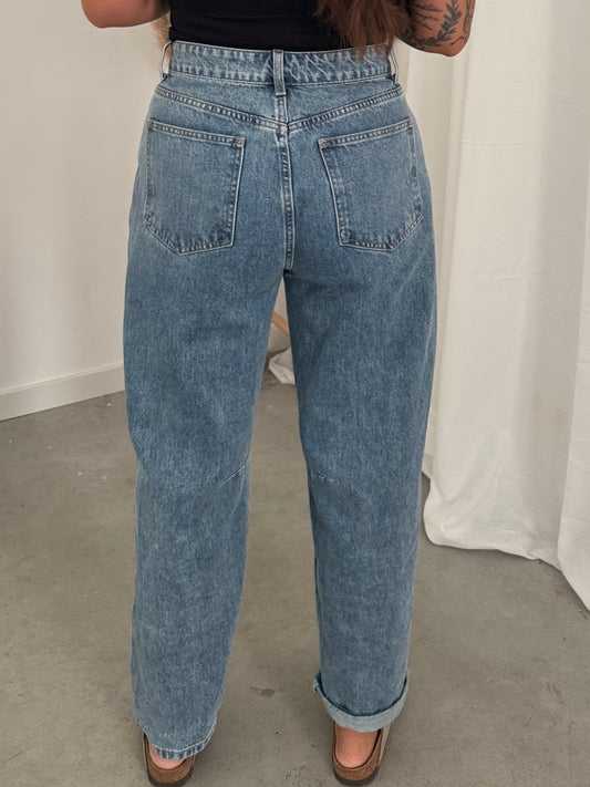 Soft balloon jeans