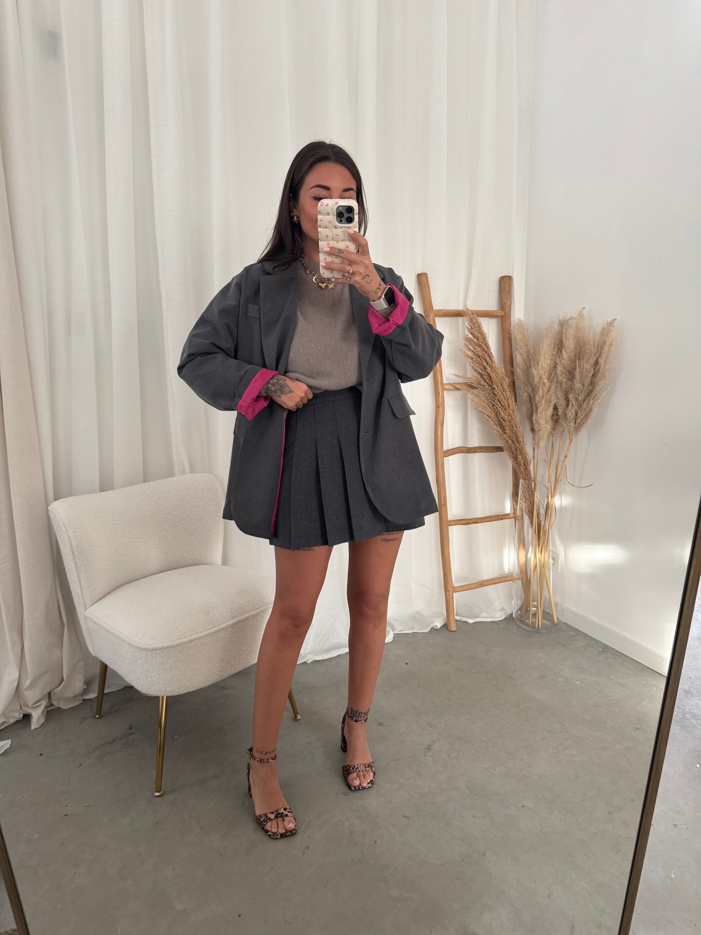 Marie skort grey