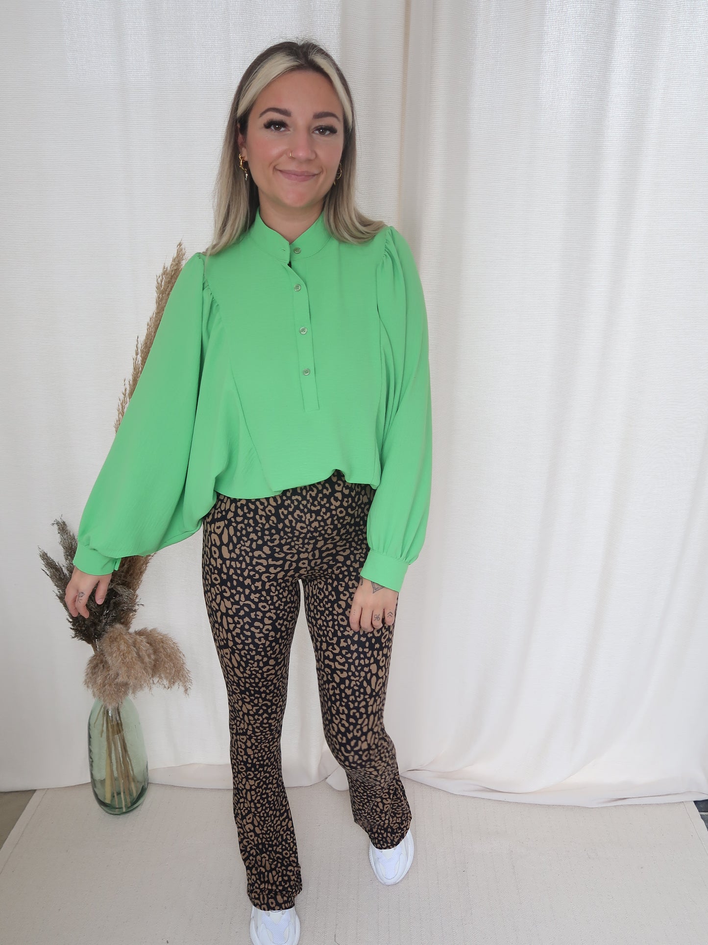 Cheeta pants soft flare